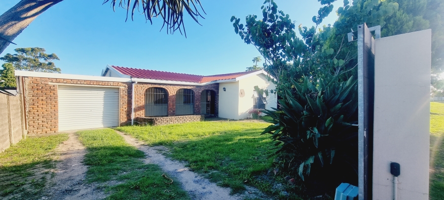 3 Bedroom Property for Sale in Lennox Estate Eastern Cape